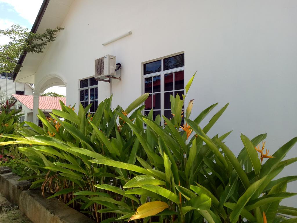 Nas Villaria Langkawi Pantai Cenang  Exterior photo